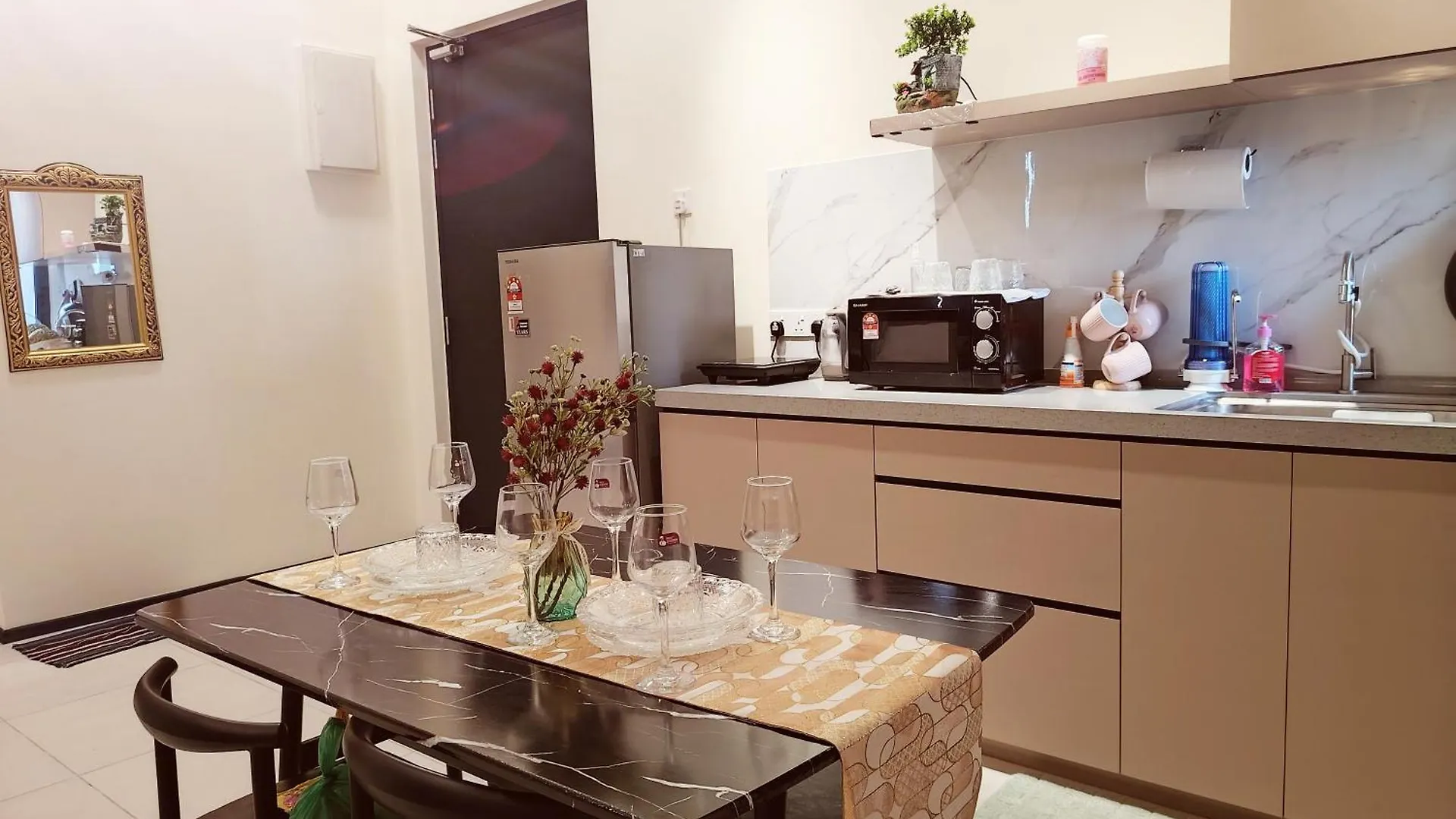 World Premium Apartment 3Br Pool Sea View Netflix Jelutong